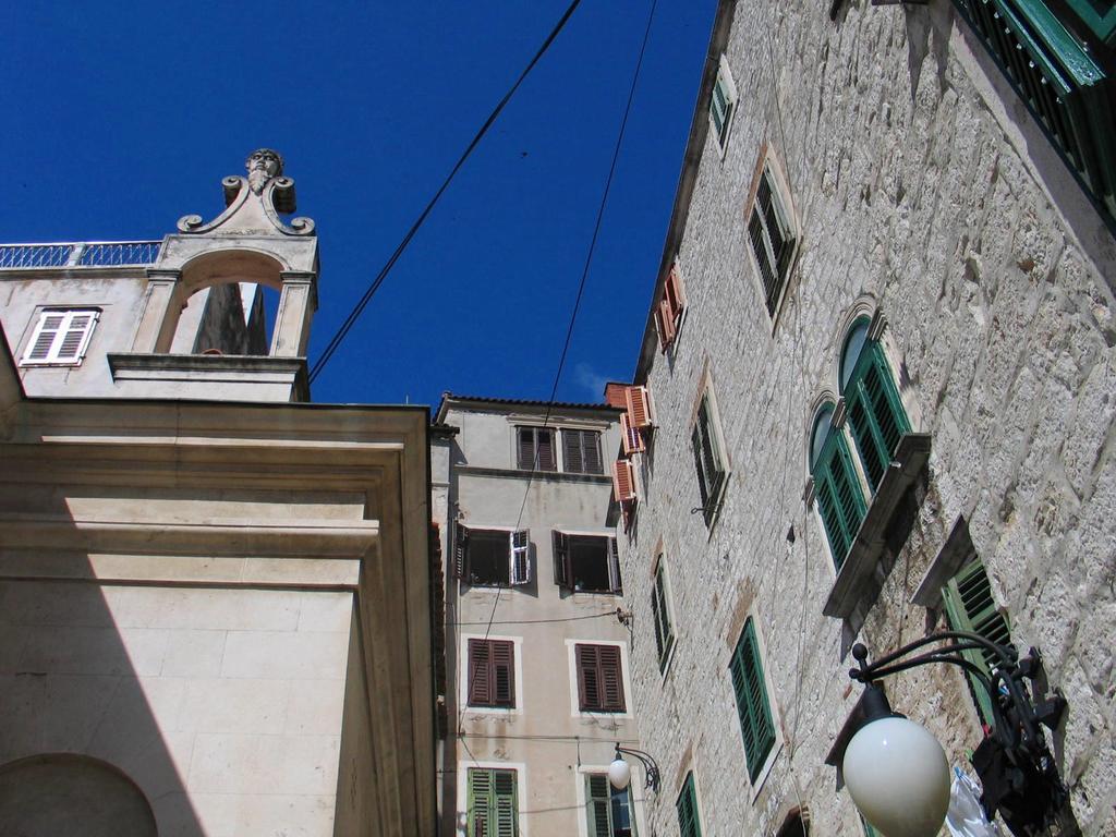 Apartment Sibenik Johnny'S Place Ngoại thất bức ảnh