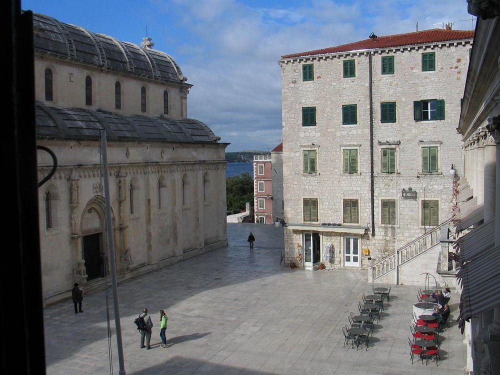 Apartment Sibenik Johnny'S Place Ngoại thất bức ảnh