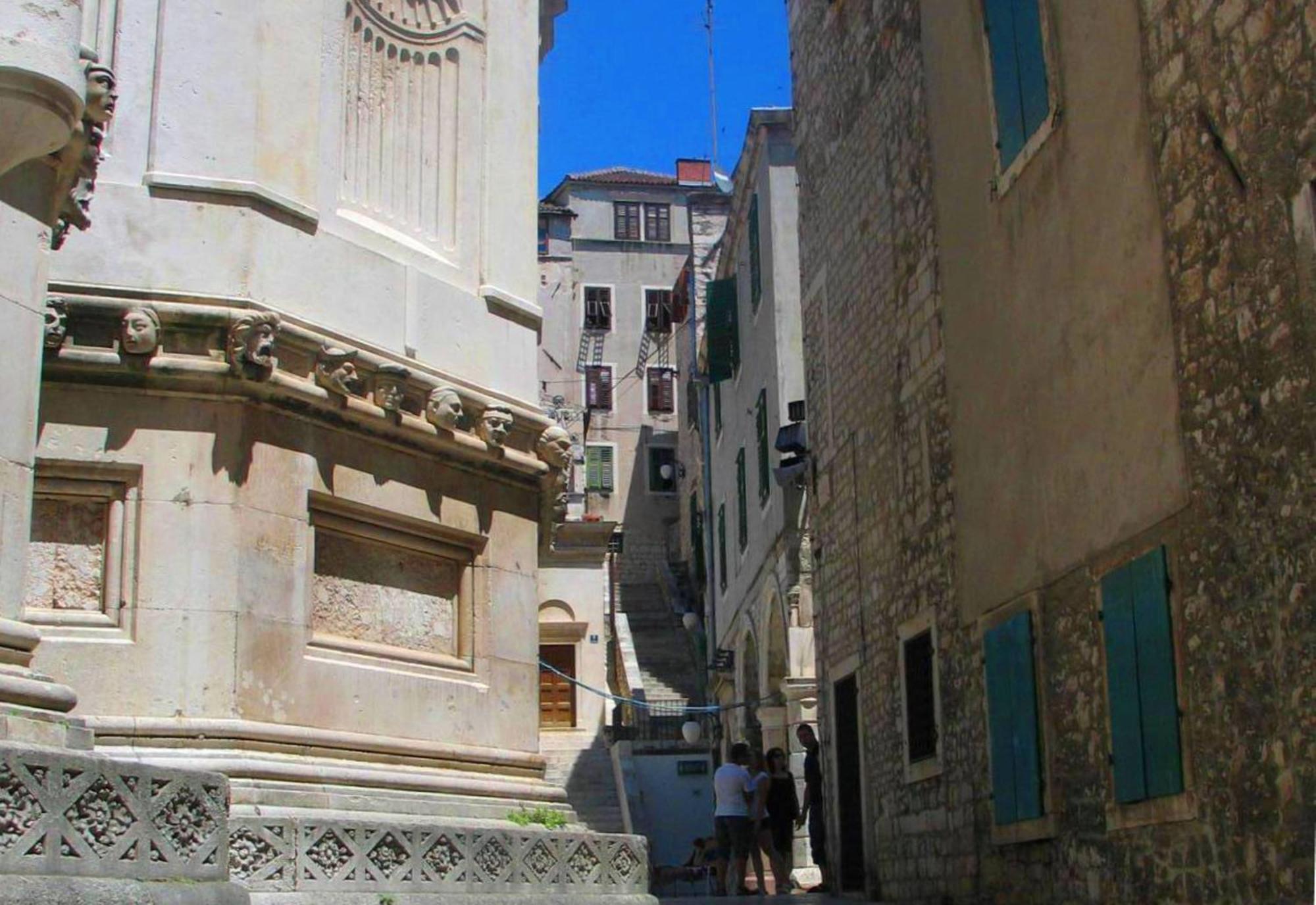 Apartment Sibenik Johnny'S Place Ngoại thất bức ảnh